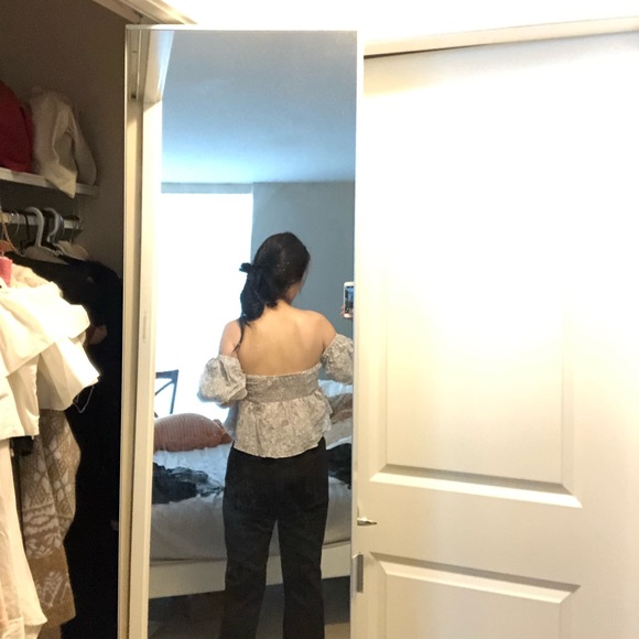 Top for sale - Picture 3 of 3